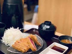 -牛カツ京都勝牛(河原町蛸薬師店)