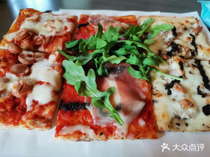 意块披萨PIZZA SAPORITA(东直门店)乡村披萨图片