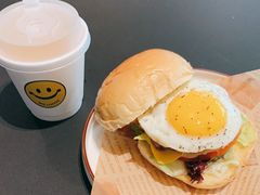 -明谦·Coffee&Cocktail Bar(美您公园店)