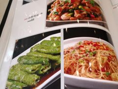 菜单-巢香扣肉馆