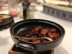 笋干红烧黑猪肉-龙吟九品(青龙山庄店)