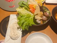 -呷哺呷哺(融创茂店)