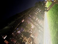 -冰冰龙虾·江湖菜·花园江景餐厅