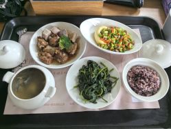 -金芙美月子中心(财富别墅店)
