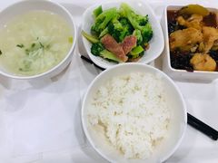 -浦东图书馆读者餐厅