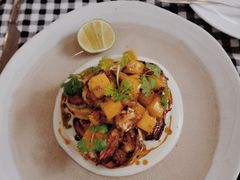 -ROAST coffee & eatery