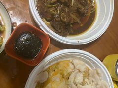 -小鱼小牛·鱼牛干锅·脆鱼火锅(世欧广场店)