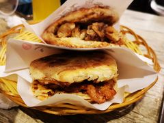鸡皮夹烧饼-老徐烧烤涮肚(交道口店)