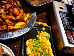 -壕吃时代(伟业广场斜对面)