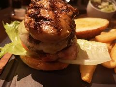 -恰餐厅及酒吧 CHAR Bar & Grill (北京丽都皇冠假日店)