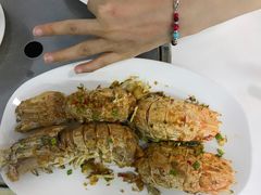 -量贩海鲜餐厅