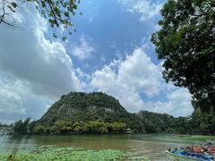 -星湖旅游景区七星岩