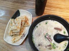 -鸭小妹鸭血粉丝(老门东店)