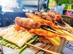 -云晓光头烧烤吧(盛夏店)