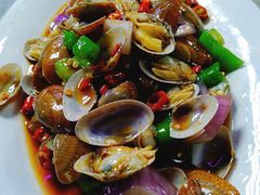 -四川小胡子海鲜(丁村万人海鲜广场店)