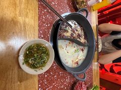 -赵美丽·重庆社区火锅·直营店(火车东站·中豪国际店)