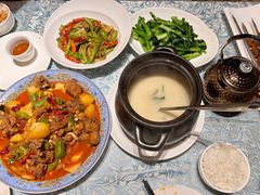 -巴扎美食·新疆菜·西域歌舞表演餐厅(新疆大厦店)