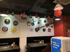 大堂-長壹旋转烤吧 农家鸡火锅