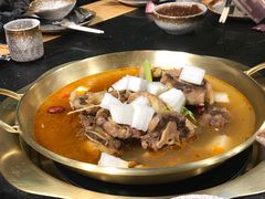 -顶顶汤火牛排火锅·经典铜锅涮肉