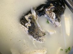 -雪湖煜辰鱼头老店(雪野湖店)