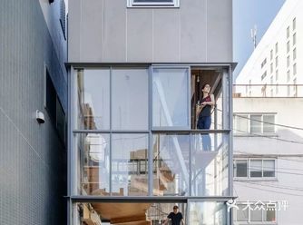 东京街边一处十分治愈系的小店