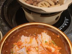 -野山舂·贵州现舂酸汤牛肉(东山店)