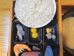 -勺子米线·云南传统小吃市集(四方街店)
