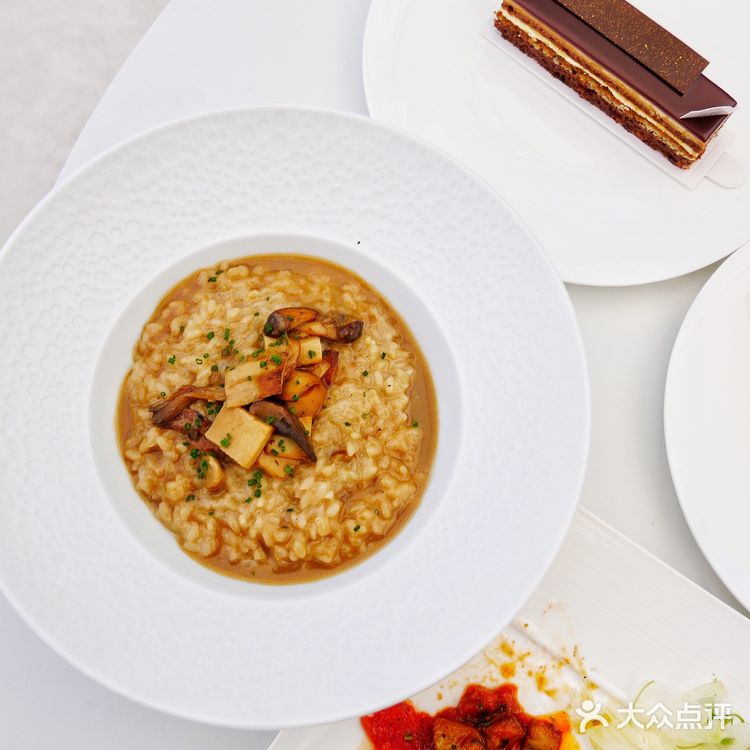 在这里享受南法风情的brunch和午茶