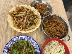 -江城燕子大排档(江汉路步行街店)