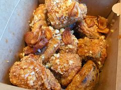 蒜香黄油半鸡-富乐满韩国正宗炸鸡韩国料理(虹泉路店)