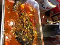 -鸣记脆皮烤鱼·海鲜烤鱼(三八广场店)