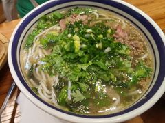 -云阿蛮云南生烫牛肉米线(奉贤路店)