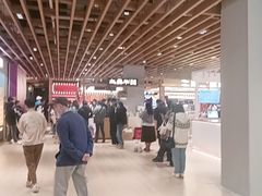 -瑞虹新天地月亮湾