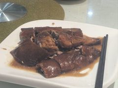 -品香菜馆(旗峰路中侨大厦店)
