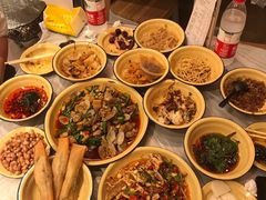 -东排食堂长沙小吃大排档(五一广场店)