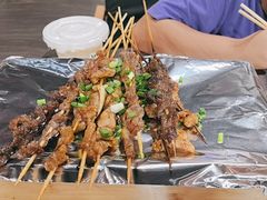 -北门胜利牛肉串·铁签酱爆烤肉