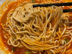 四川担担面-翡翠拉面小笼包(岭南新天地店)
