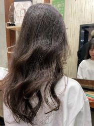 -首脑美发沙龙