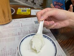 椰汁双皮奶-周大娘牛乳(旧寨古村总店)