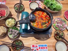 -黔二妞地摊火锅(龙华清湖店)