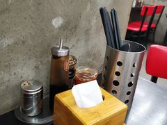 -丽影重庆小面(定西路店)