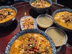 -粉家柳州螺蛳粉(杨宅路店)