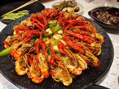 -沪小胖·小龙虾·蓝龙王(八佰伴店)