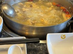 -一席地·本地鸡窝·杭帮鸡火锅(萧山银隆百货店)