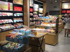 零售区-良品铺子(万象城店)