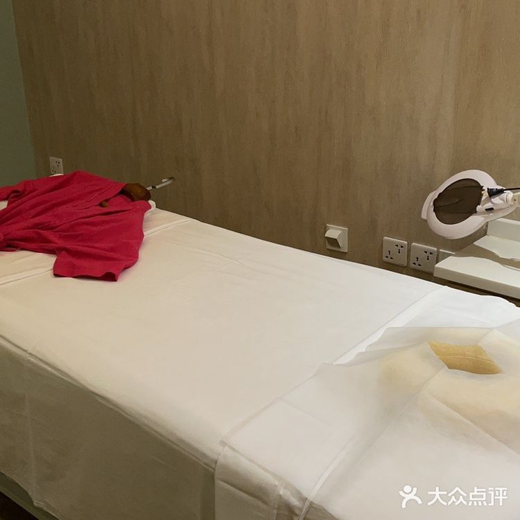 夏天要变美变白变好看，就来美丽田园！