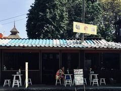 -芒果糯米饭摊子