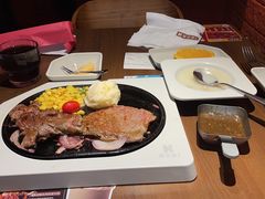 -豪客来牛排(空港华联店)