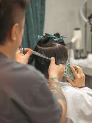 -Z.X HAIR SALON张新美业