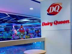 用餐区-DQ·蛋糕·冰淇淋(新世纪6F店)